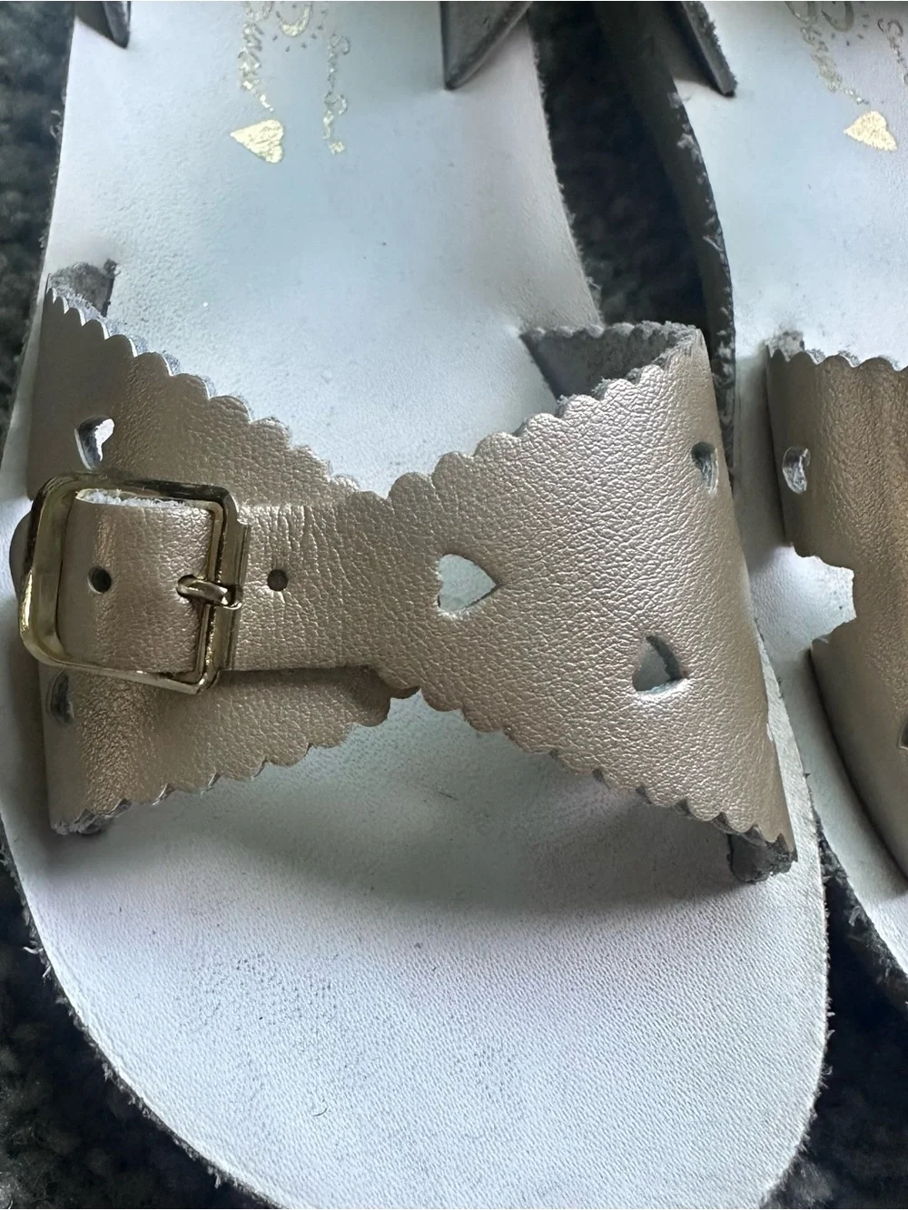 Girls size 12 Sun-San Sweetheart sandals by Hoy